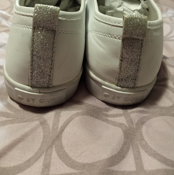 BY GUESS - Picture 4 of 4